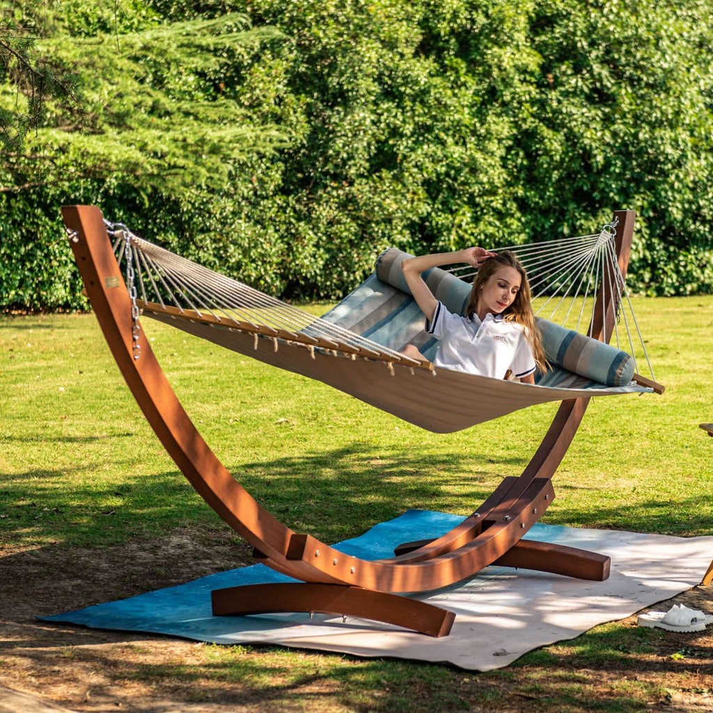 Sunbrella Double Quilted Hammock – Sundale Outdoor Lazy Daze 12 FT Sunbrella Hammock Double Size Quilted Hammock with Hardwood